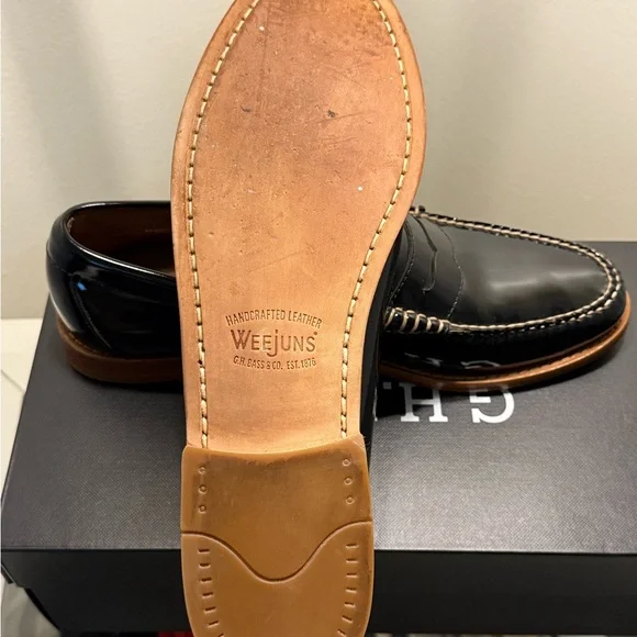 GH Bass Weejuns  Whitney black patent  Leather Loafers Womens size 10 - Picture 5 of 5